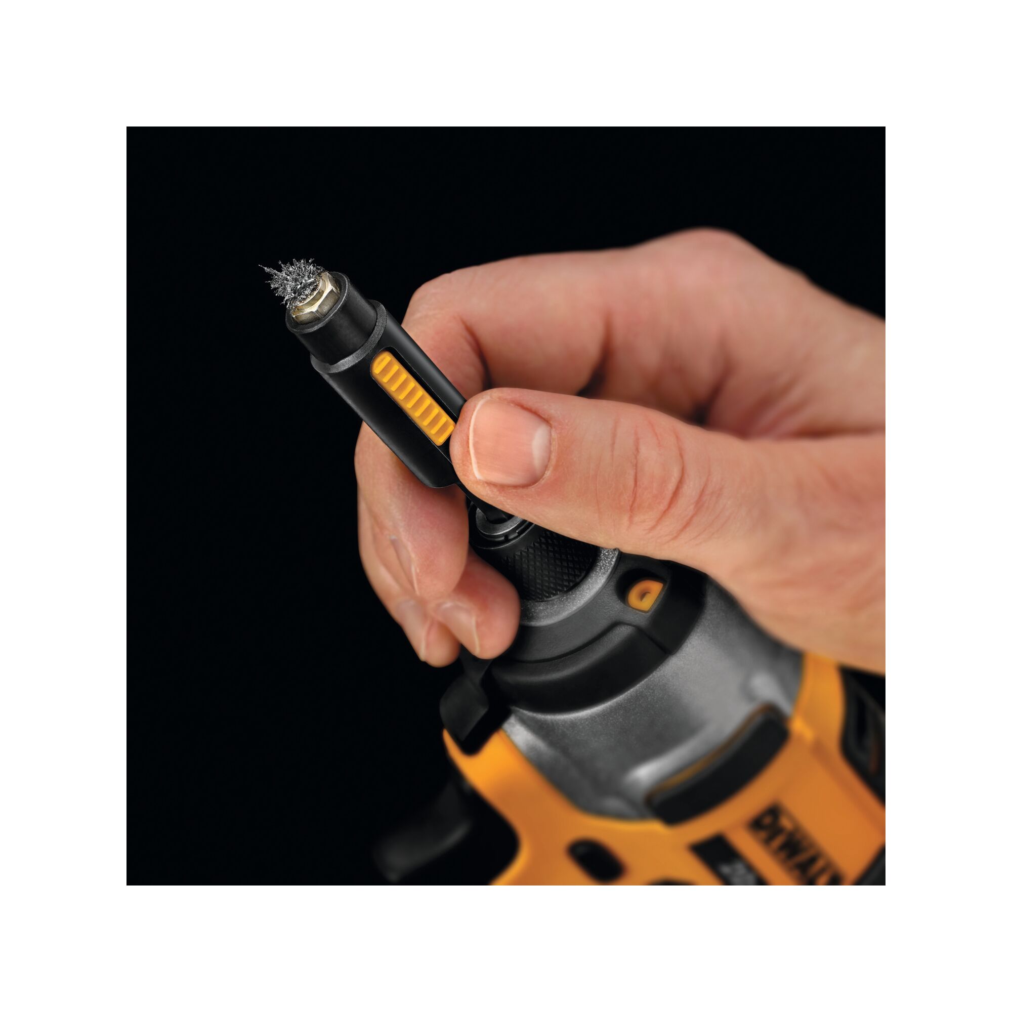 Trình điều khiển đai ốc đầu tuýp lục giác Dewalt DT7430-QZ